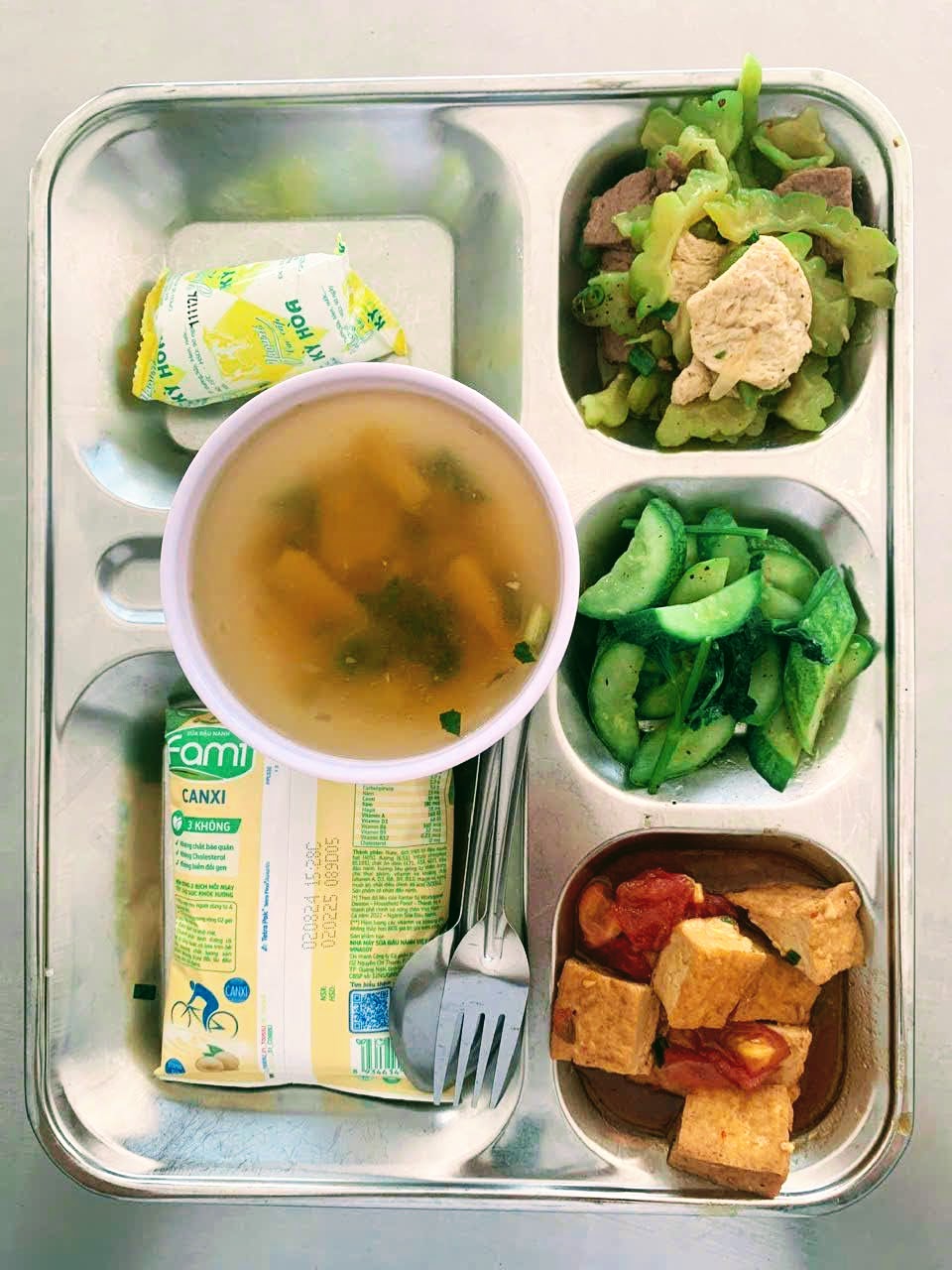 Dịch Vụ Cung Cấp Suất Ăn Văn Phòng Tại TP. Đồng Nai