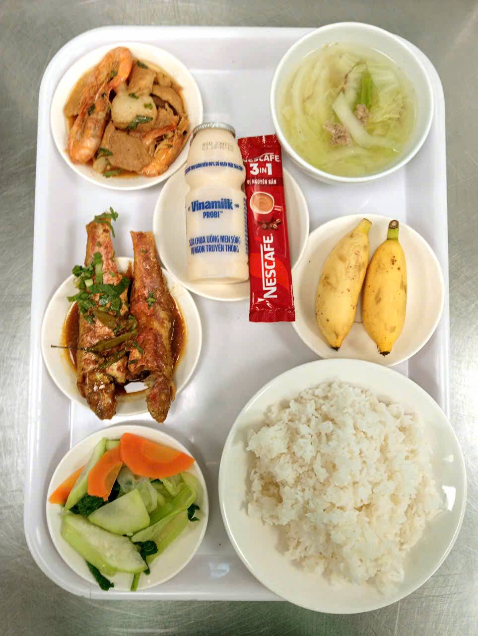 Khi Nào Doanh Nghiệp Nên Thuê Suất Ăn Công Nghiệp? | GoodFood Biên Hòa