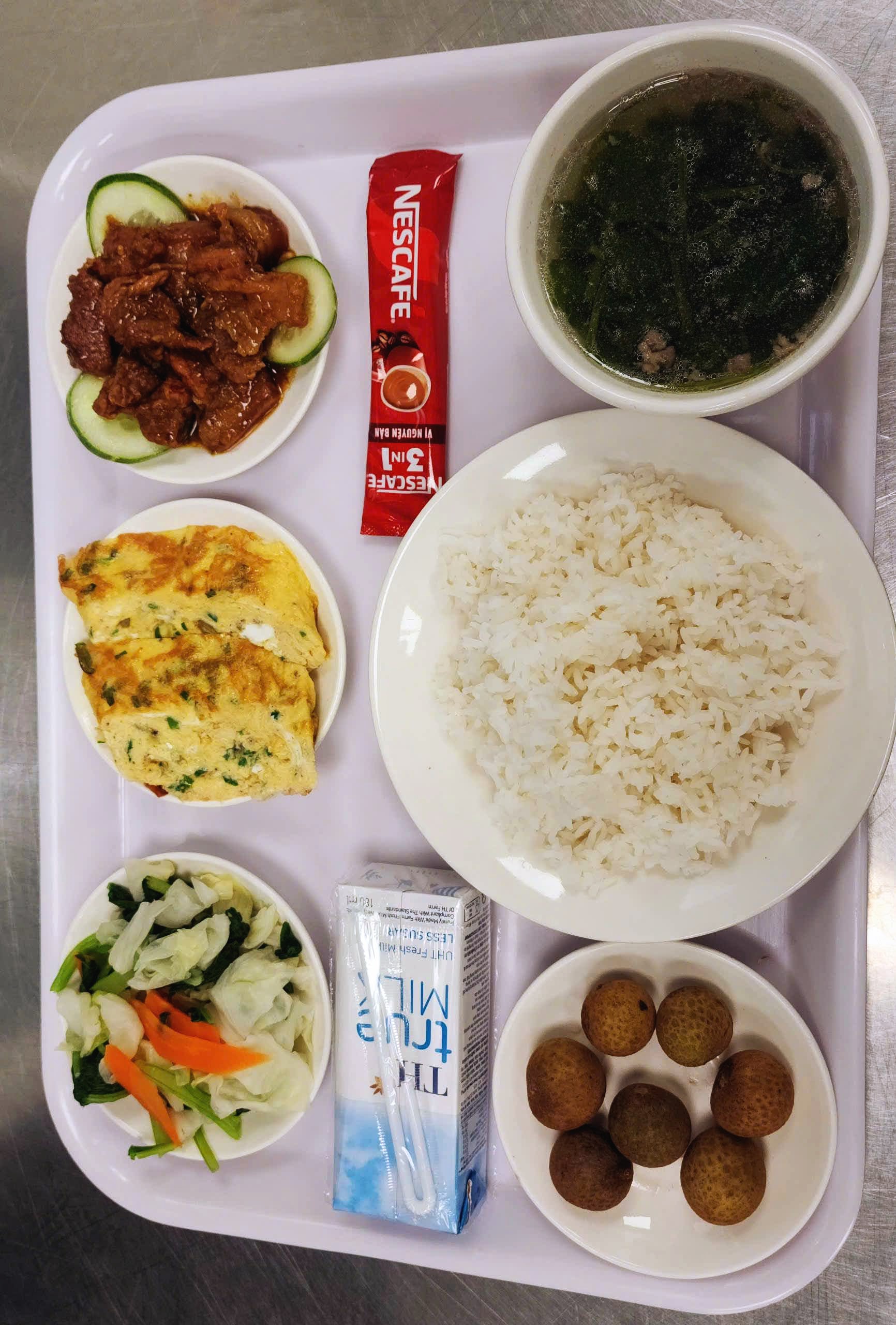 suất ăn công nghiệp