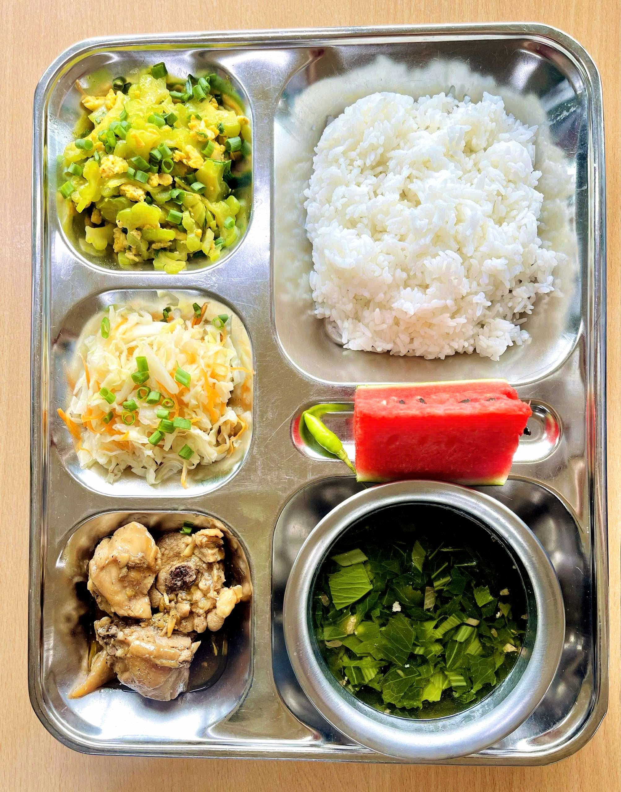 suất ăn công nghiệp