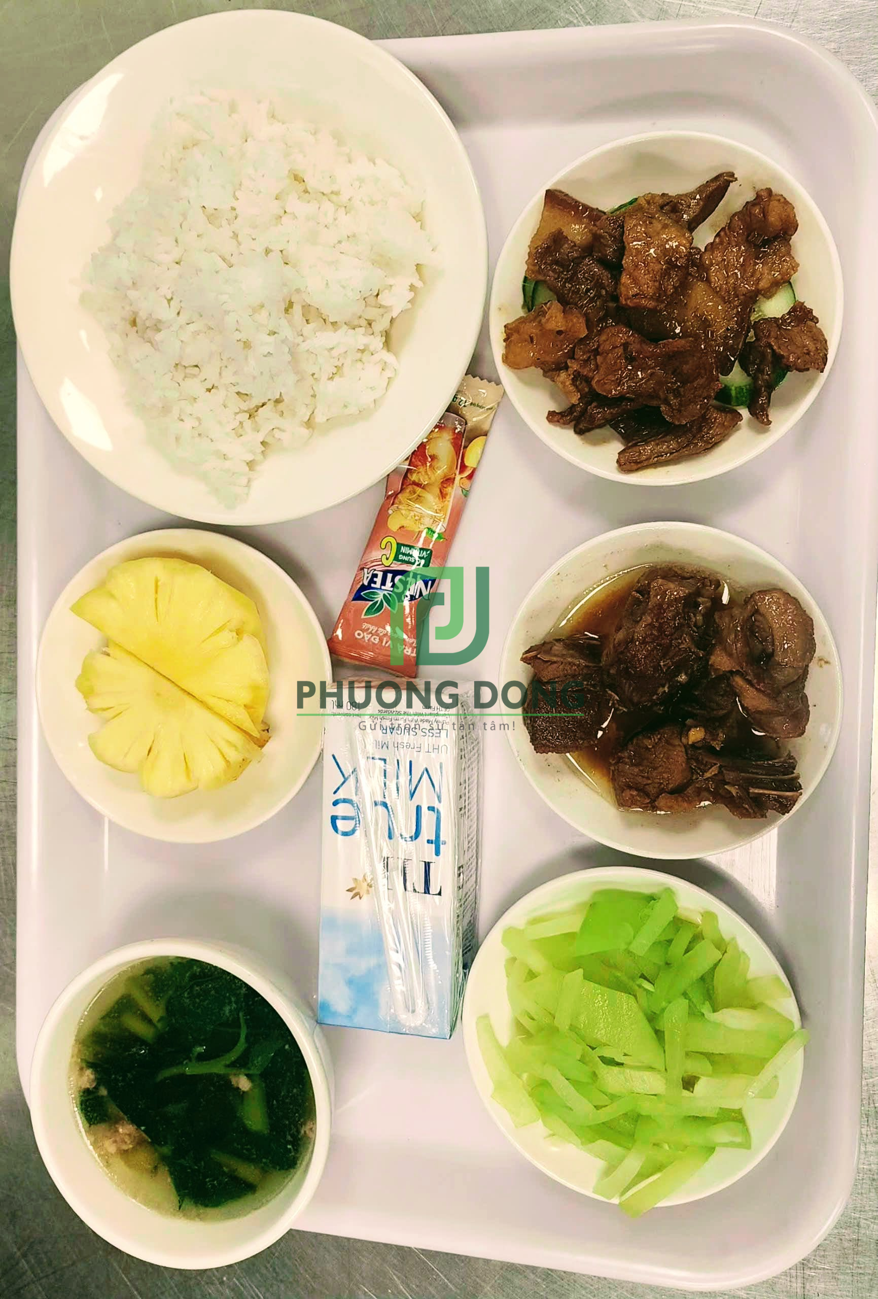 suất ăn công nghiệp