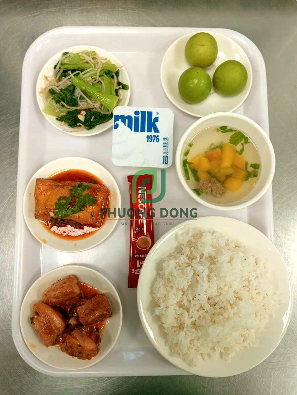 suất ăn công nghiệp
