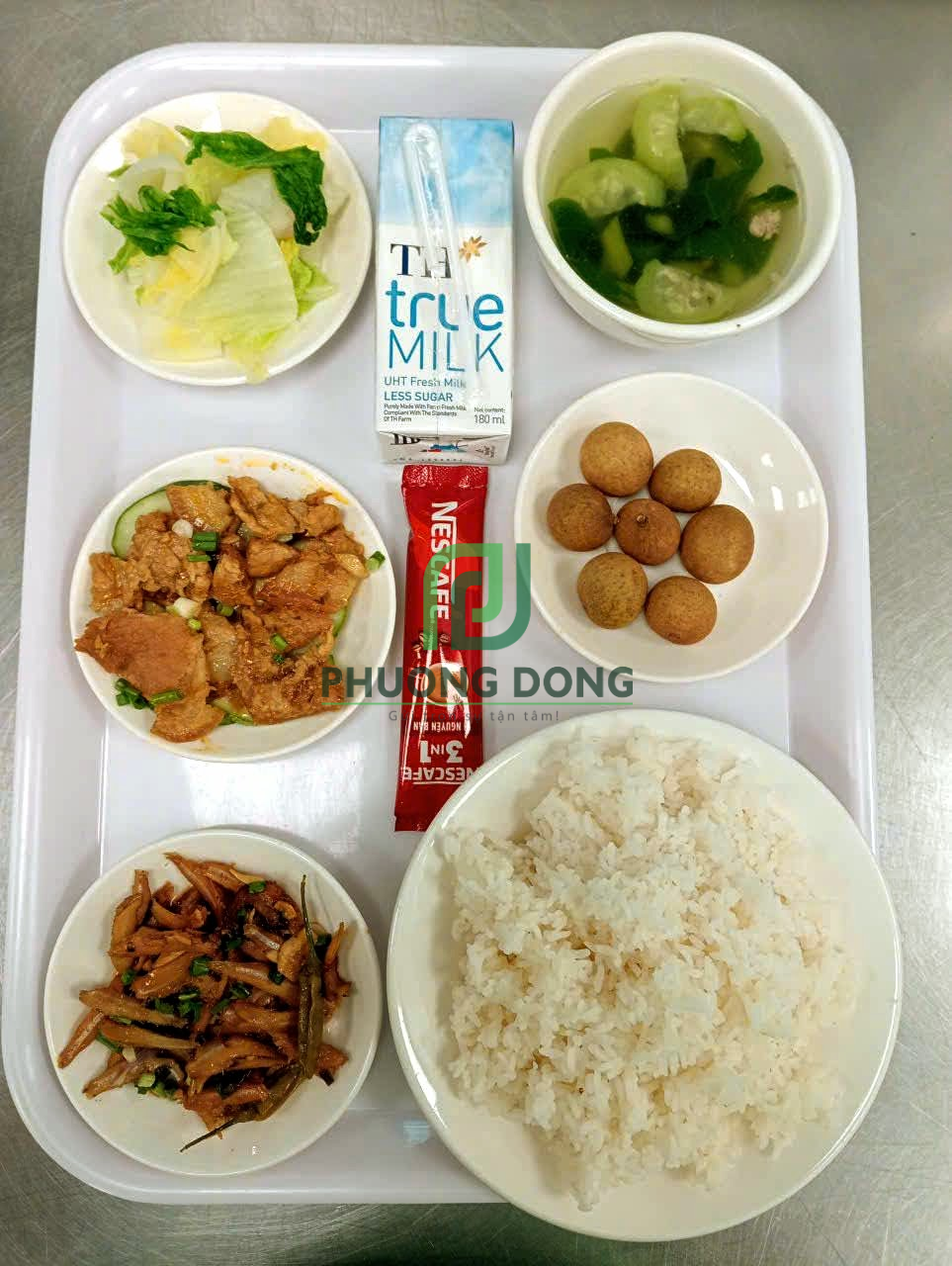 suất ăn công nghiệp
