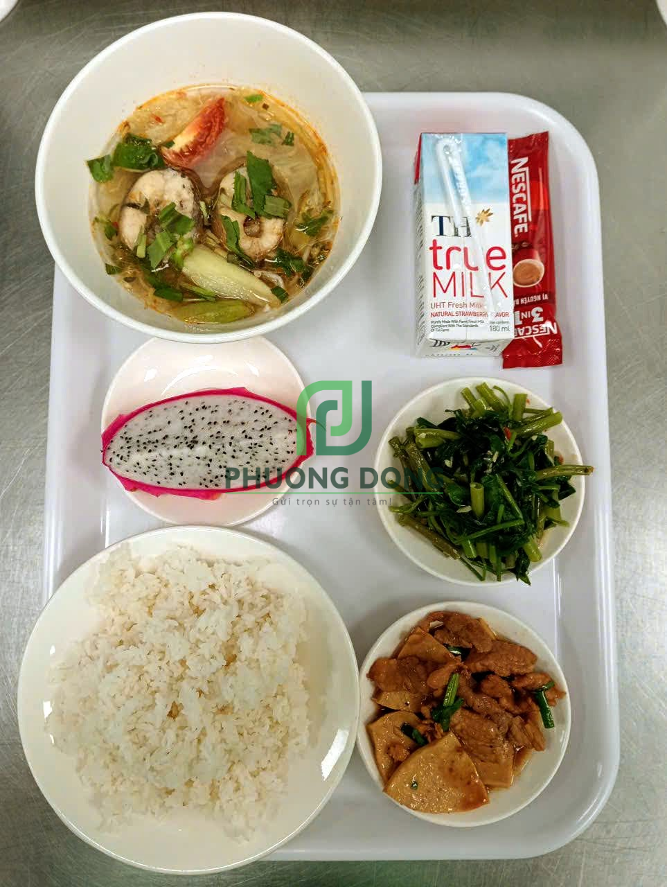 suất ăn công nghiệp