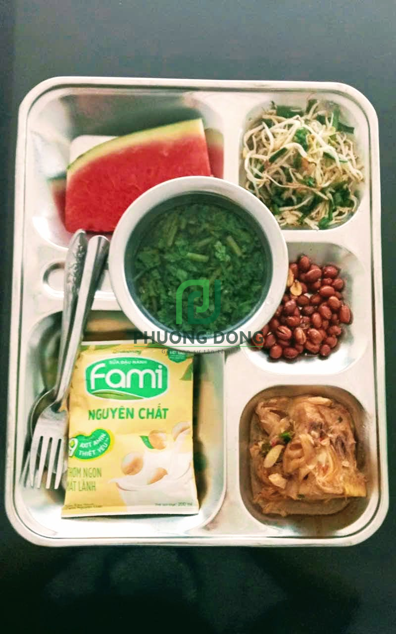 suất ăn công nghiệp
